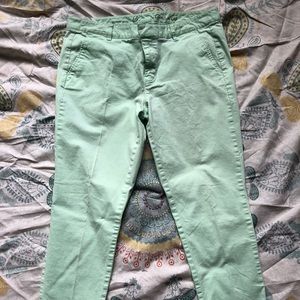 Gap skinny khakis- FINAL SALE before donating